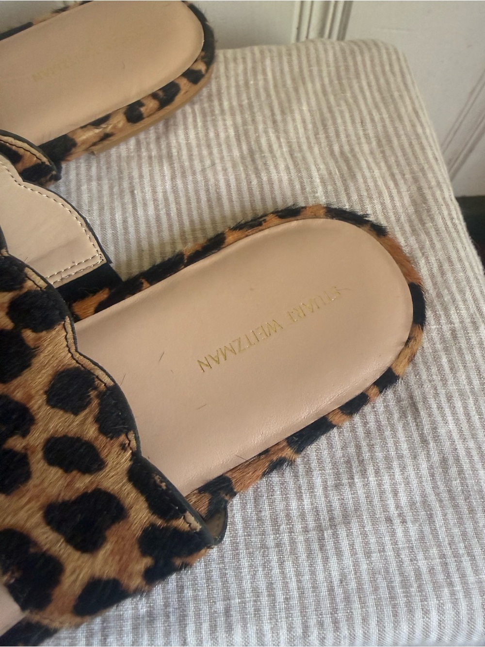 Stuart Weitzman Santorini calf hair Leopard Print Women's Slide Sandals NEW - Picture 6 of 7